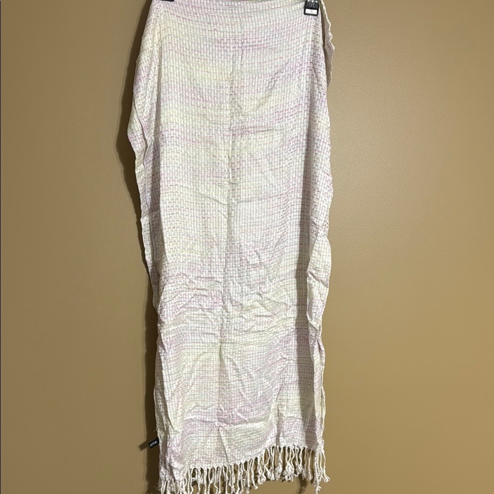 Assorted Scarves Collection - Picture 8 of 12